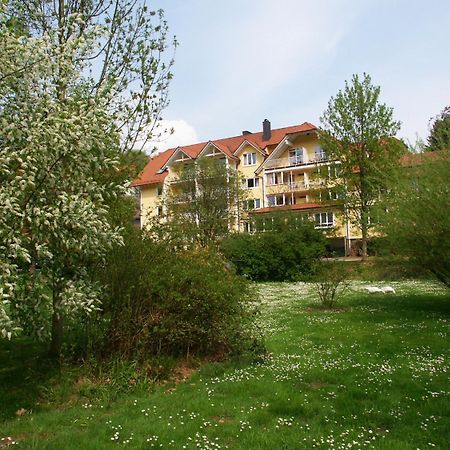 Hotel Zum Engel Mespelbrunn Exterior photo